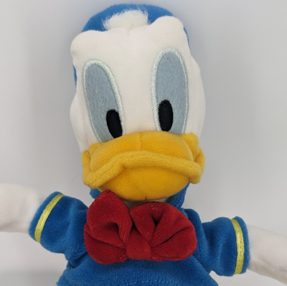 Disney Donald Duck Plushie 10" - Picture 6 of 7